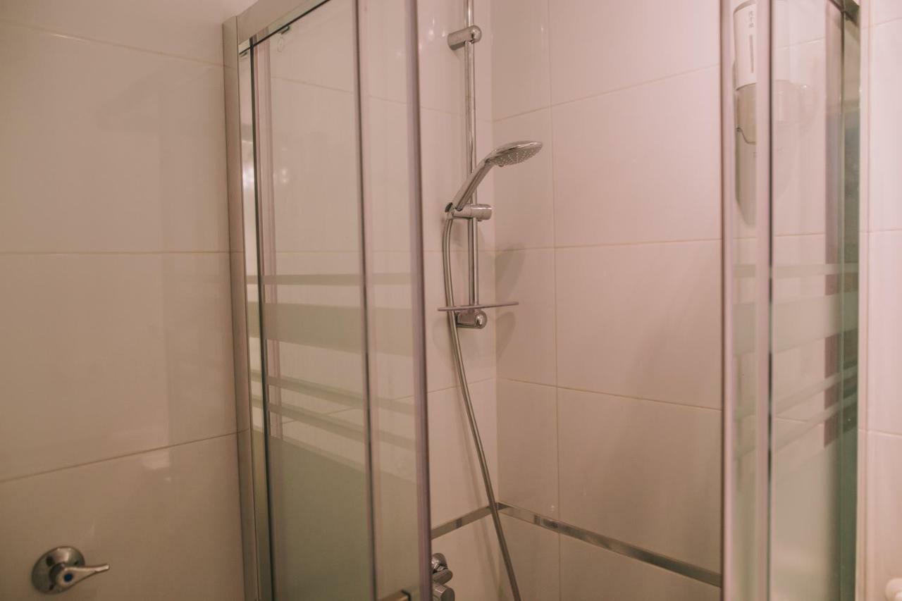 Apartamento Malagueta Playa Малага Екстер'єр фото