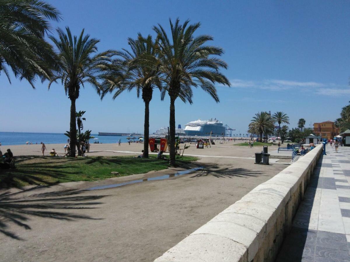 Apartamento Malagueta Playa Малага Екстер'єр фото